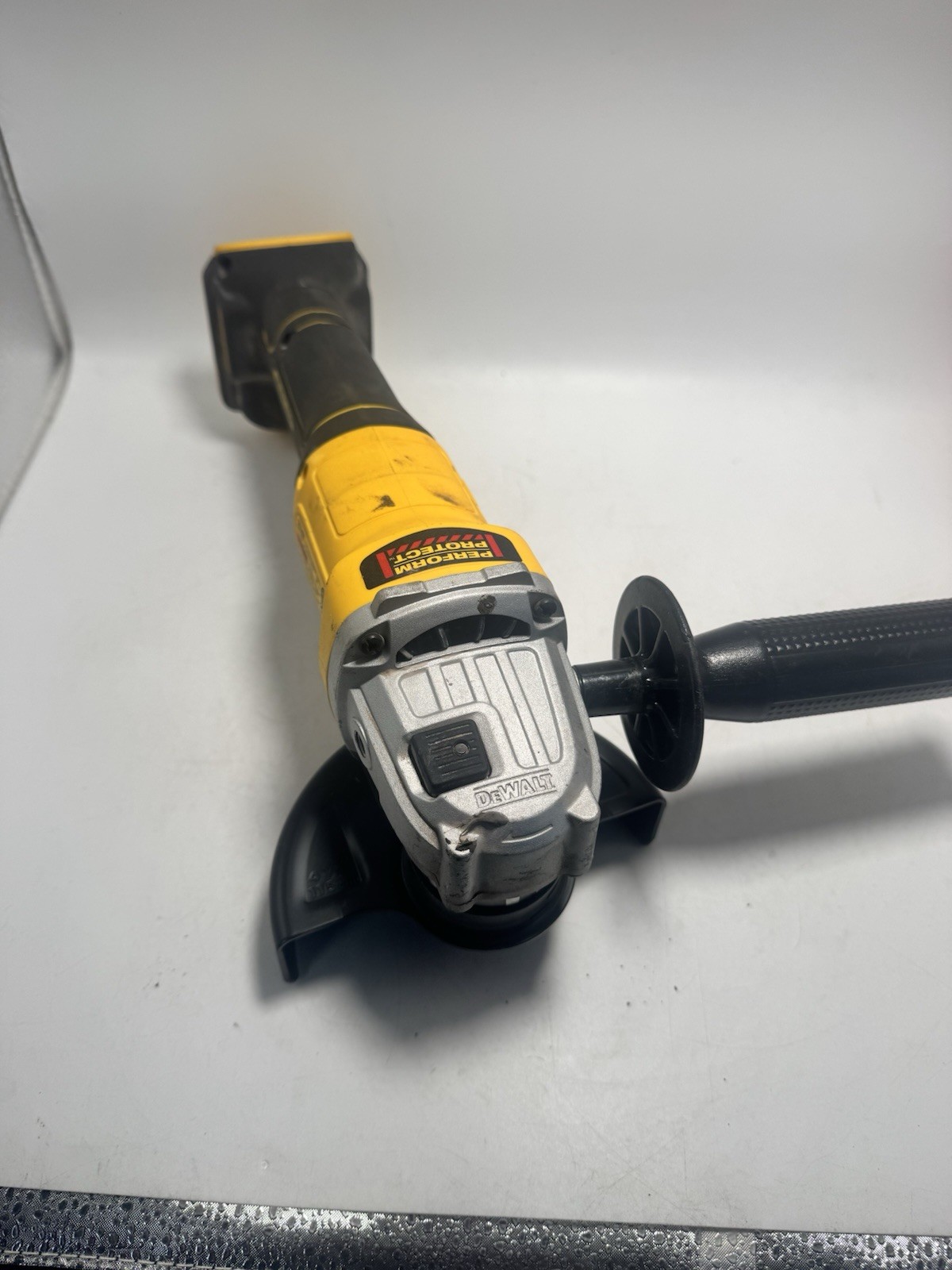 DEWALT DCG408B 20V MAX Brushless 4-1/2 in. Angle Grinder Bare Tool – Used