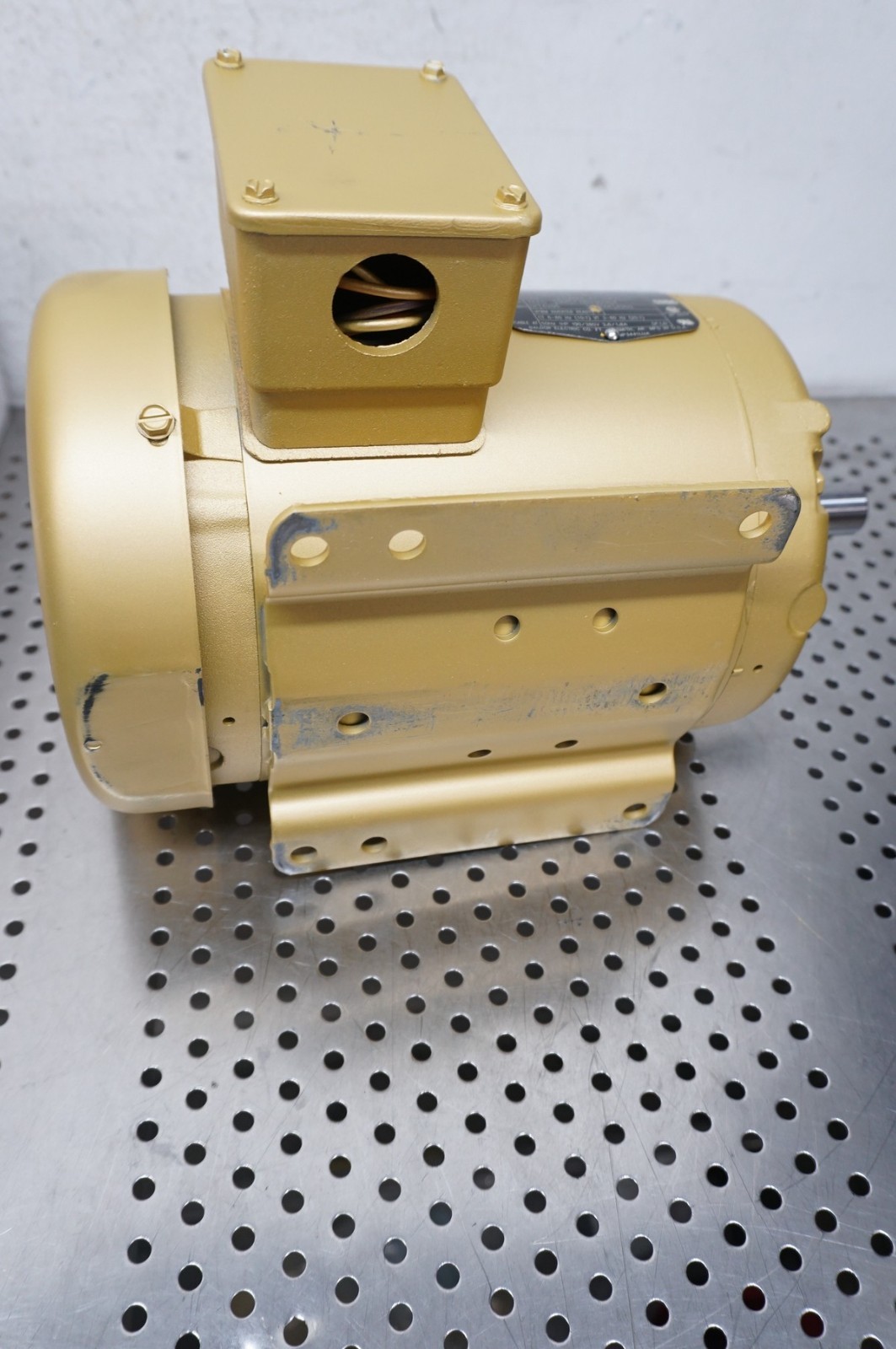 Baldor EM3546T 3-Phase 1 Hp Motor 1760RPM 143T Frame 230/460 VAC Unused