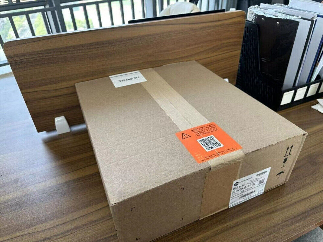 Allen-Bradley 2711P-T15C22D9P PanelView Plus 7 New Surplus Sealed 2711PT15C22D9P