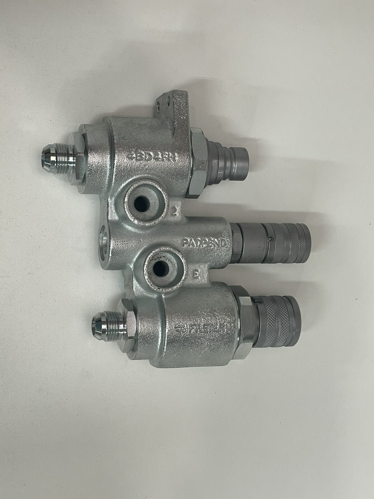 Hydraulic flat face Manifold