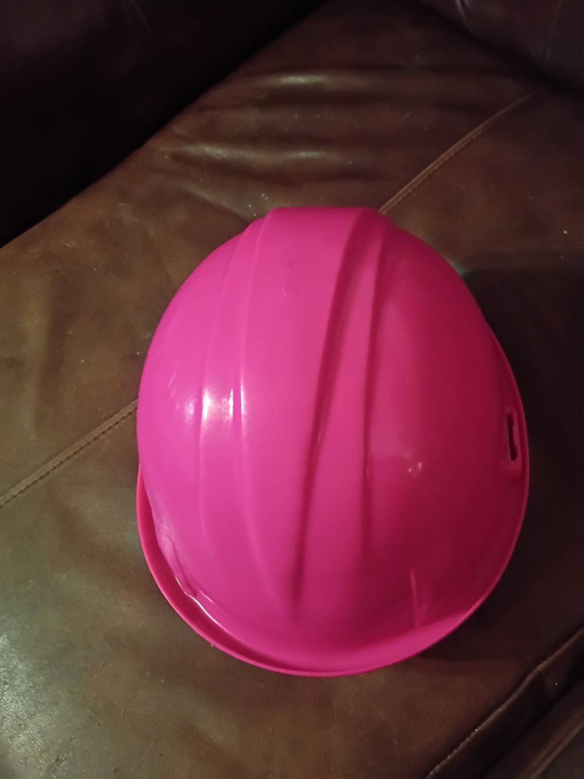 Hot Pink Full Brim Hardhat Preowned