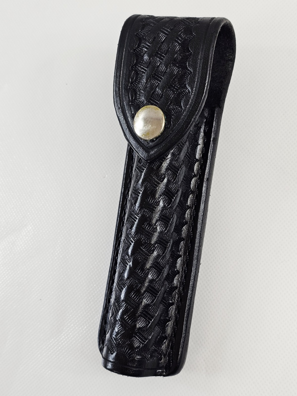 Viking Mexico 4-592 Black Leather Tooled Basket Weave Flashlight Holder Holster