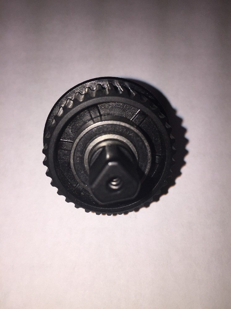 Dyson DC41/DC65/UP13/DC77 Brush Spindle & Belt Driven Gear For Cleaner Head