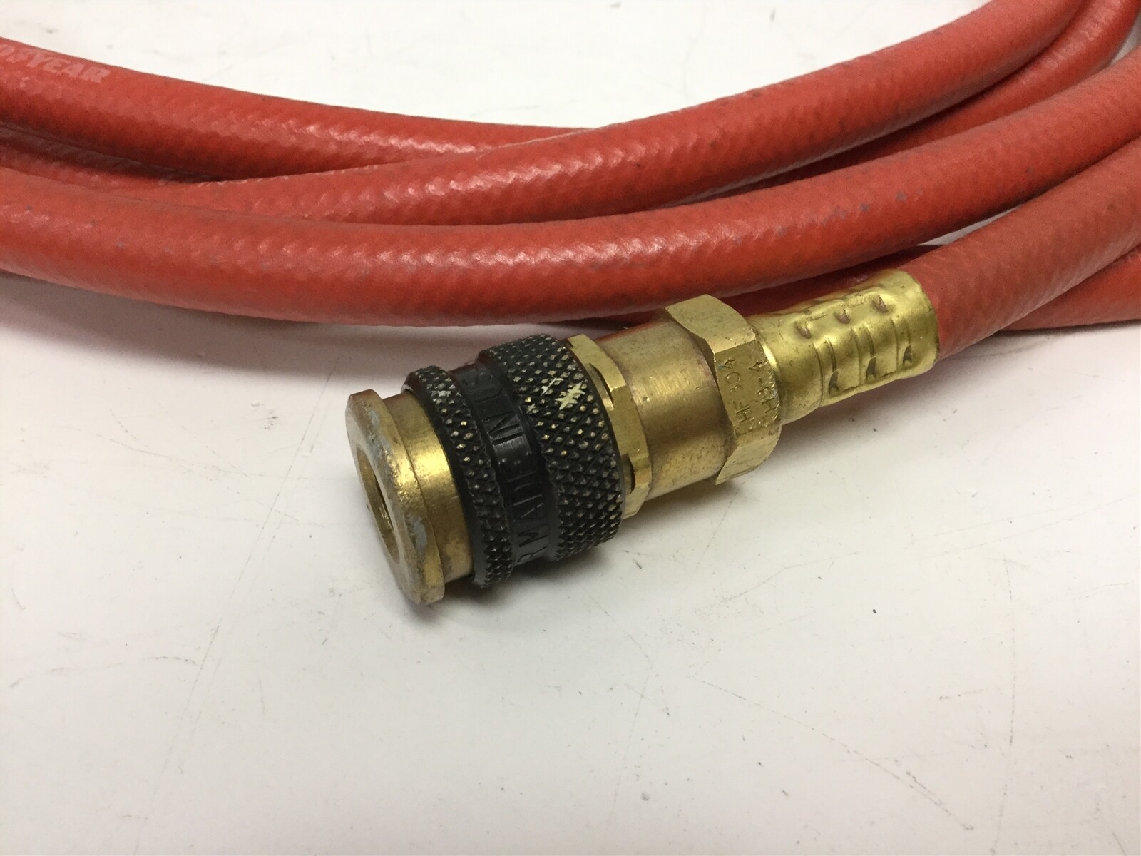 Good-Year Insta-Grip Pneumatic Hose Non-Conductive 1/4′ (6.4mm) 250 PSI W.P.