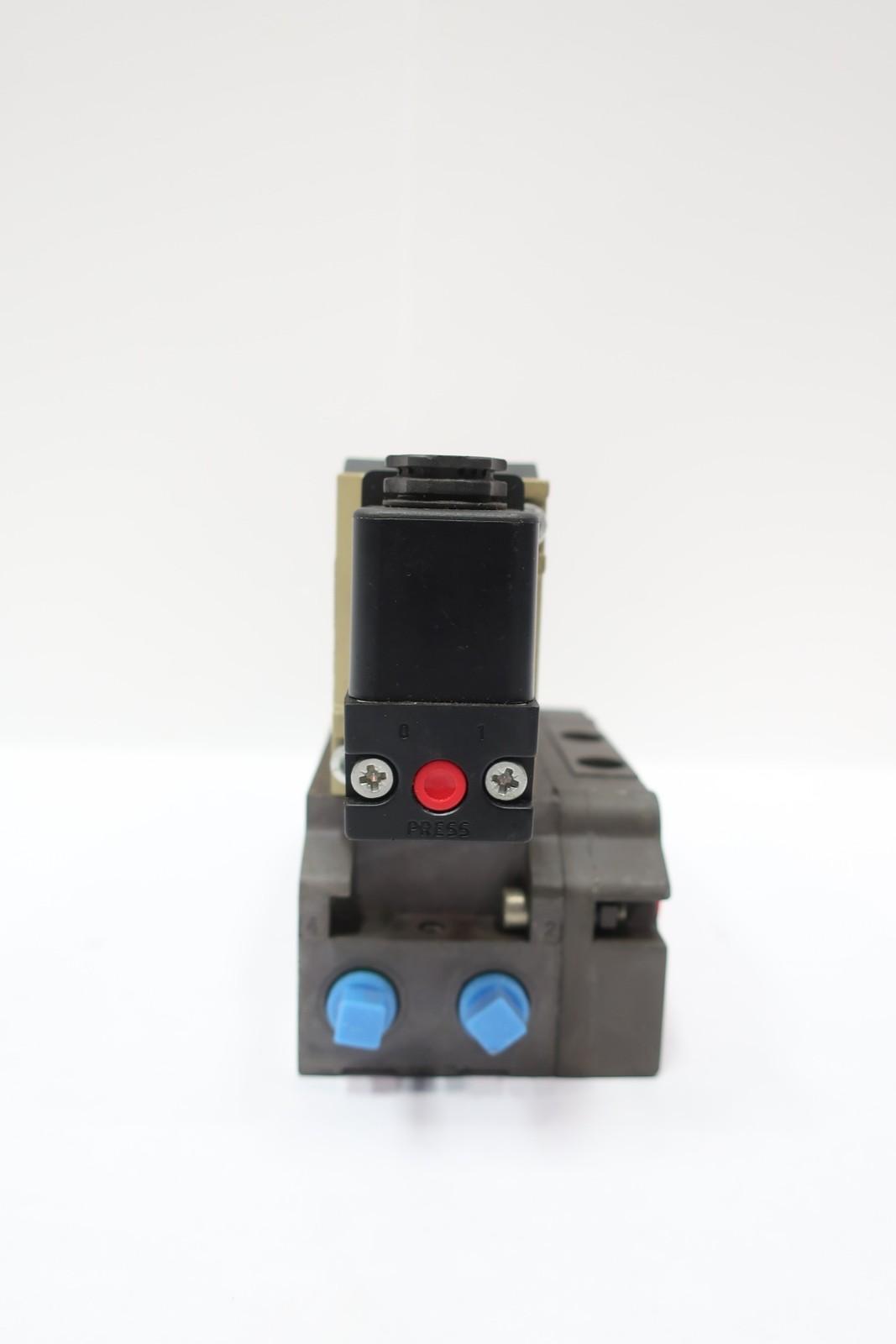 Ross W6577A2407 Pneumatic Solenoid Valve 2-10bar 120v-ac