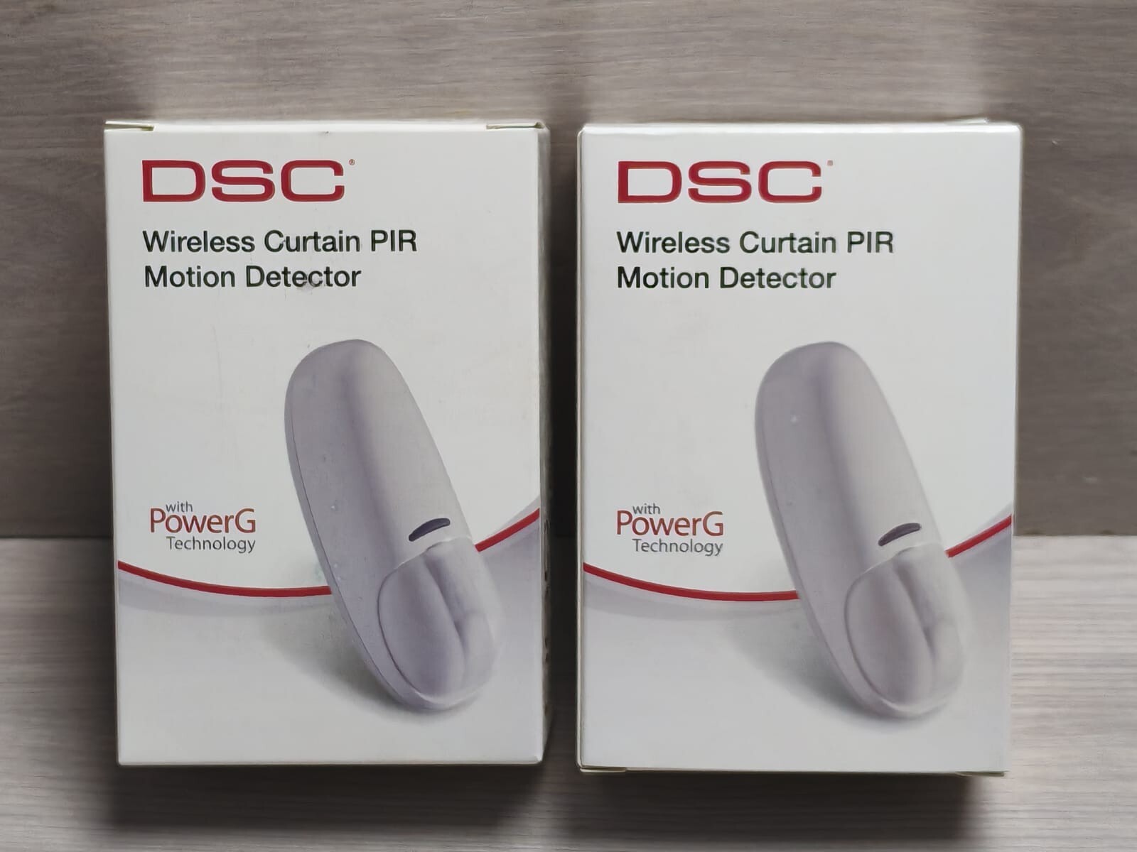 LOT 2 PCS DSC PG4924CCC WIRELESS CURTAIN PIR MOTION DETECTOR