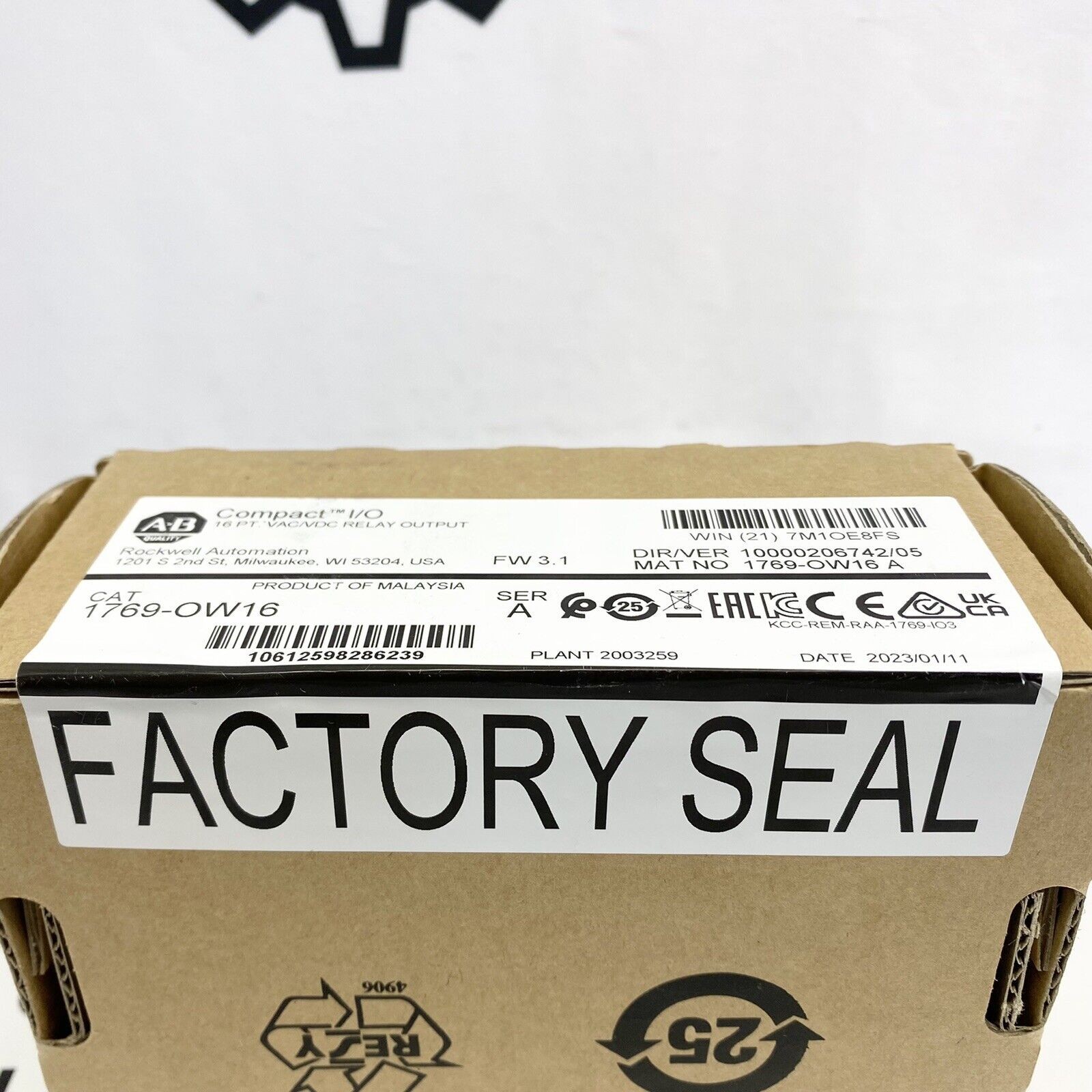Allen Bradley 1769-OW16 / A Compact I/O Relay Output. Factory Sealed