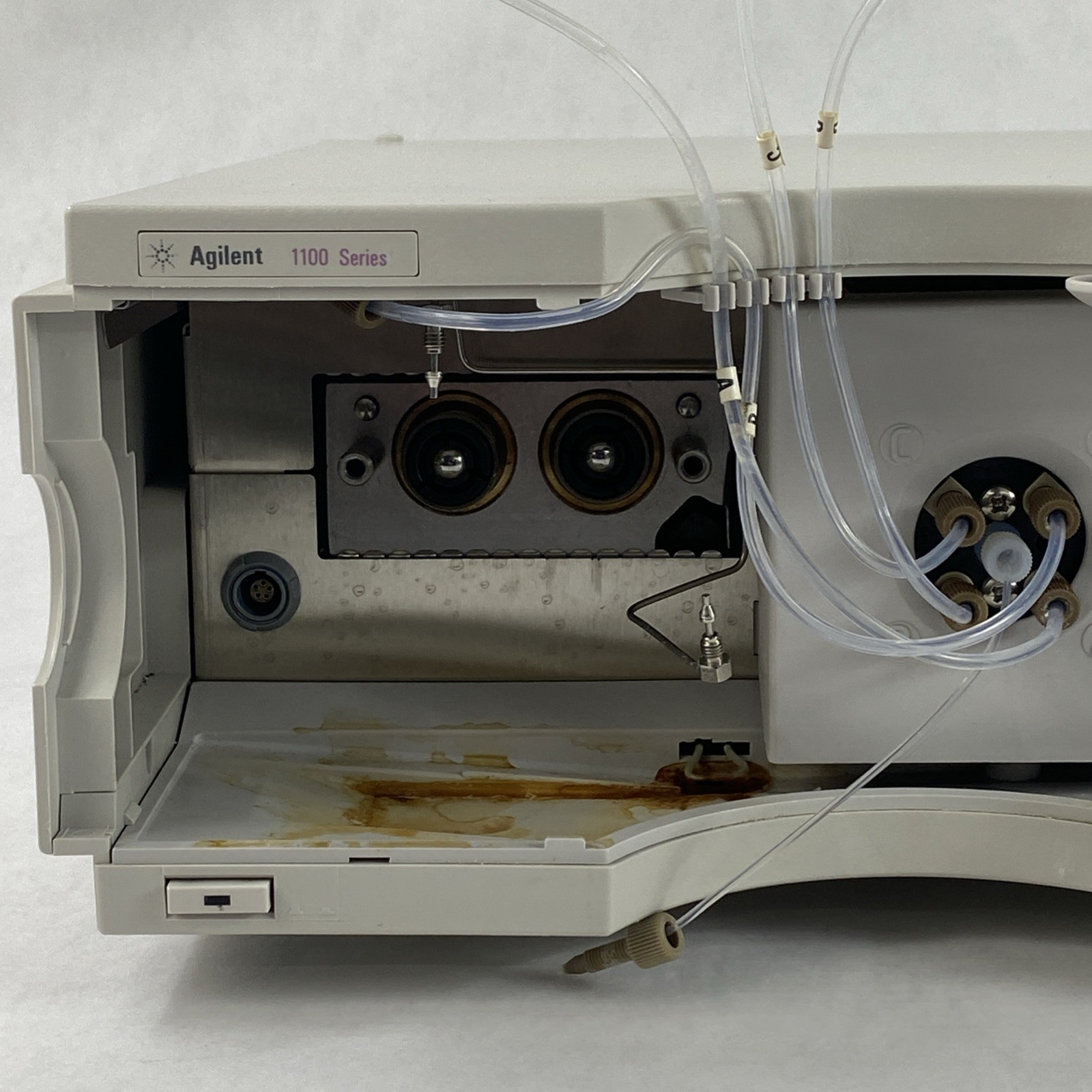 Agilent Technologies G1311A 1100 Series Quaternary Pump