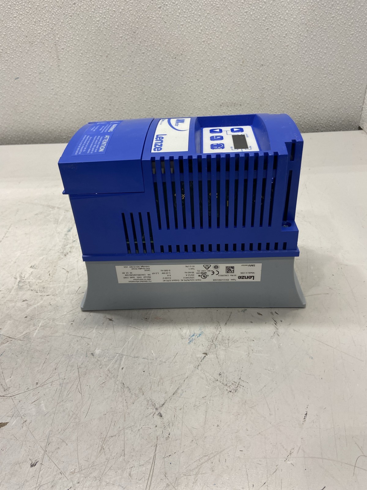 Lenze Variable Frequency Drive 1 1/2 HP ESV112N01SXB
