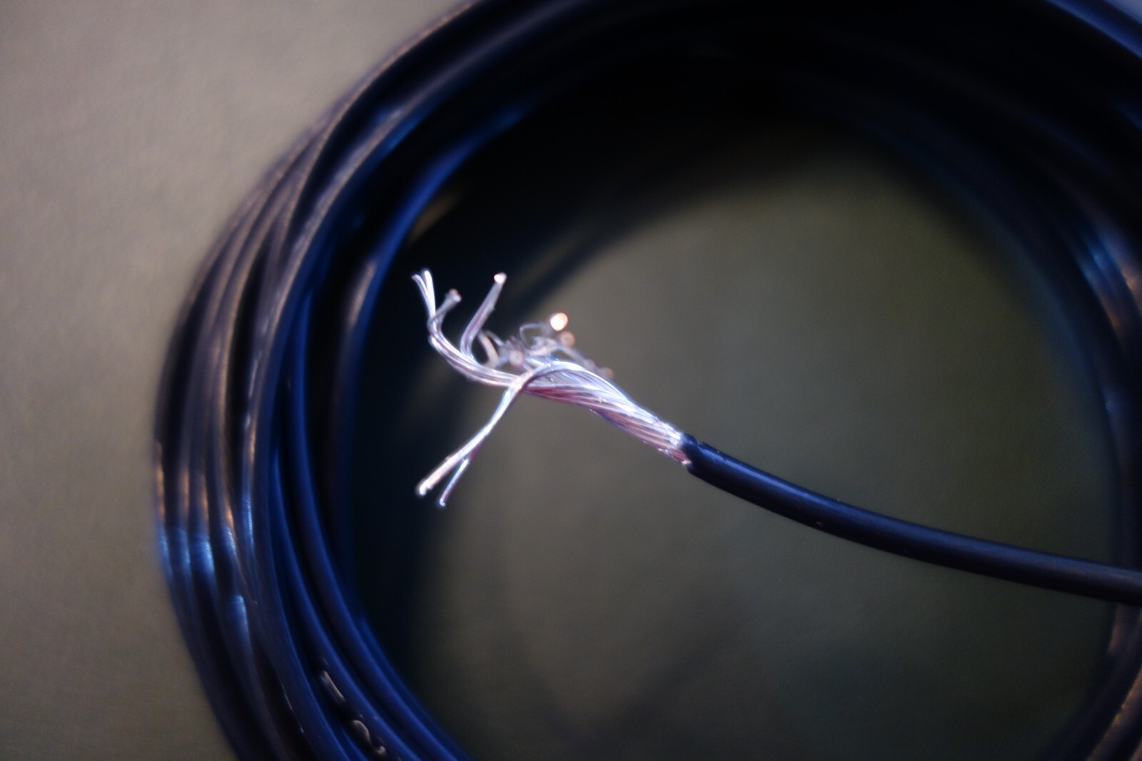20 Ft Mil Spec M22759/11 12 Awg Stranded Teflon/PTFE Wire – BLACK
