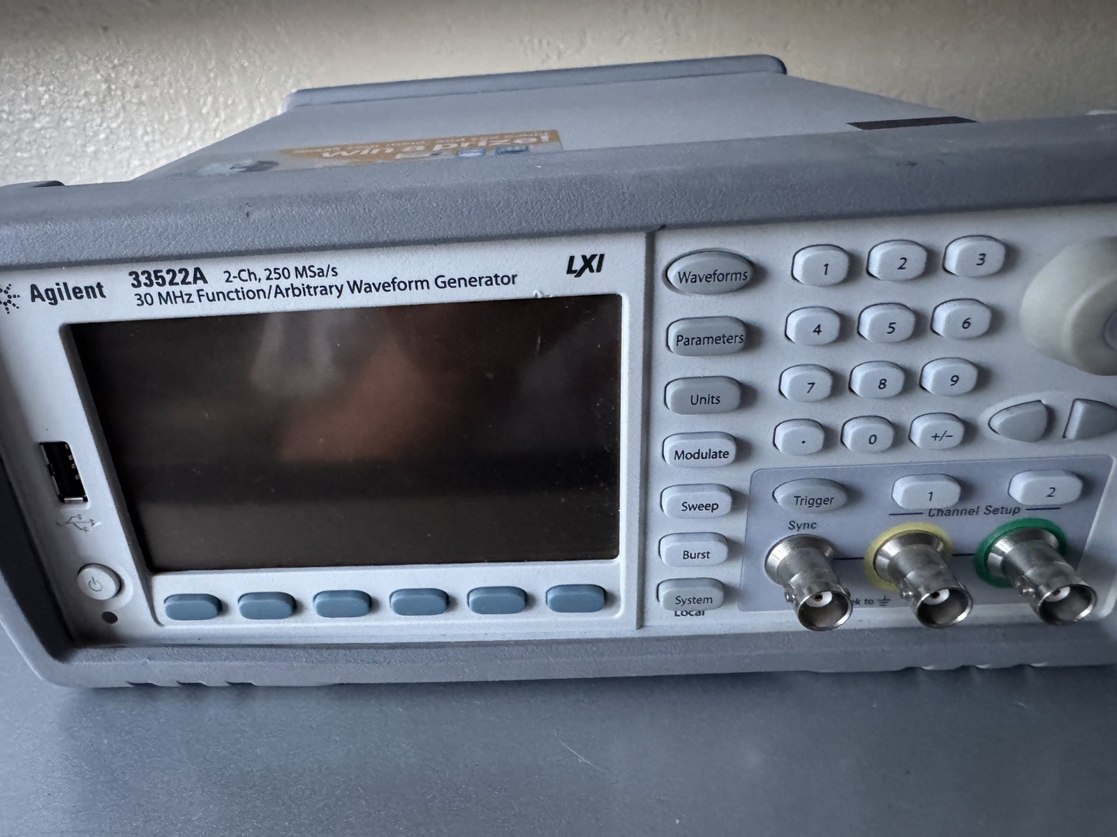 HP/Agilent/Keysight 33522A Waveform Generator CALIBRATED recently