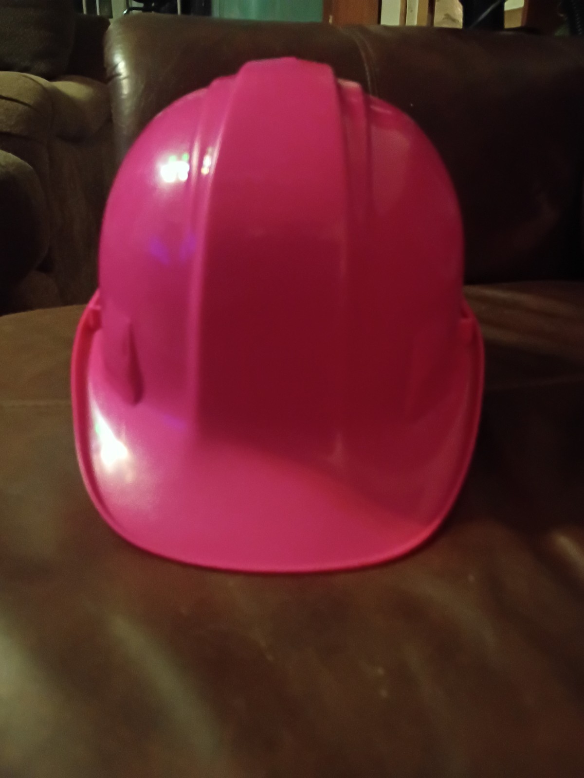Hot Pink Full Brim Hardhat Preowned