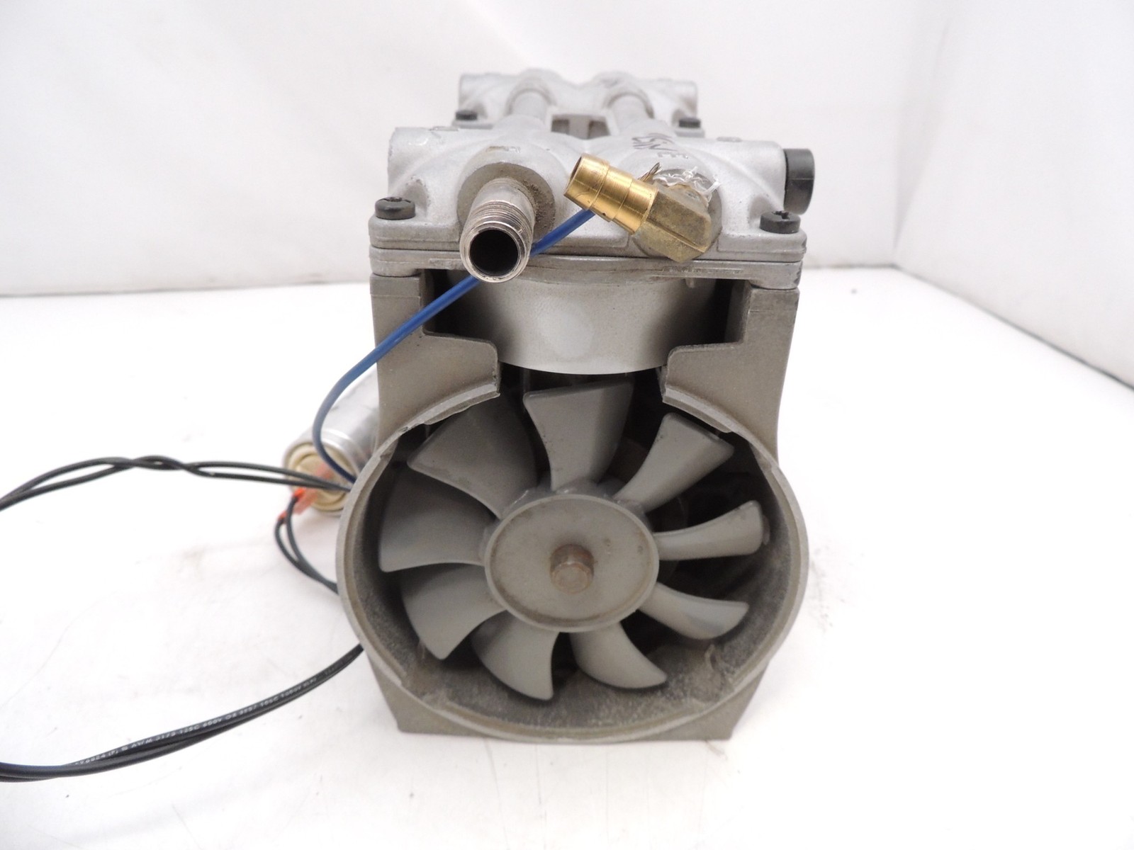Rietschle Thomas 2660CE Vacuum Air Compressor Pump 15-25 in hg 30-60 psi