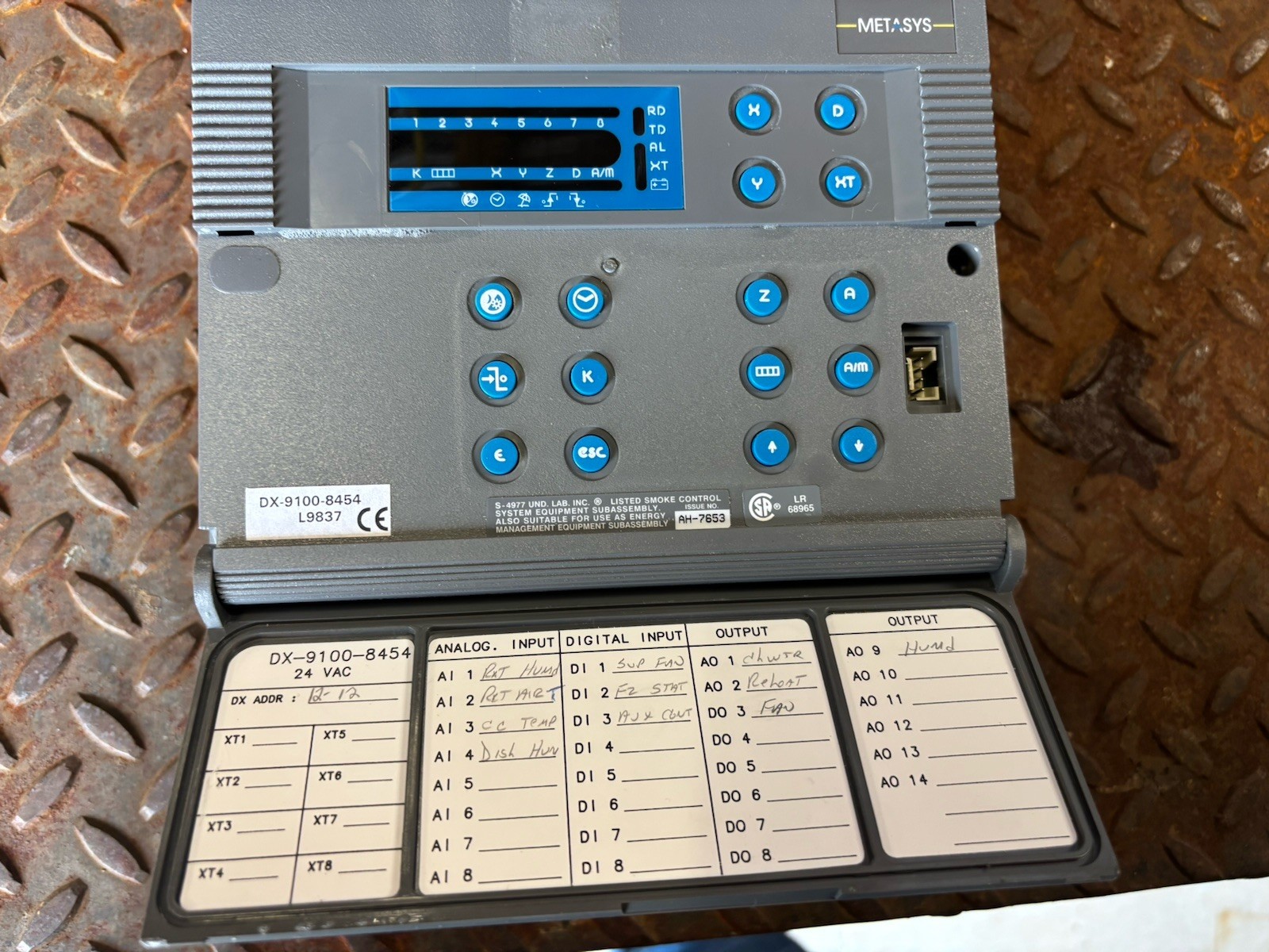 Johnson Controls Dx-9100-8454 Metasys Controller With Baseplate