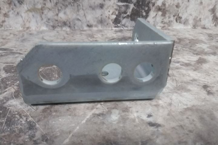 Atkore P2484 EG 20 Pk 1-5/8 x 4 x 4 In 90 Degree Gusseted Fitting