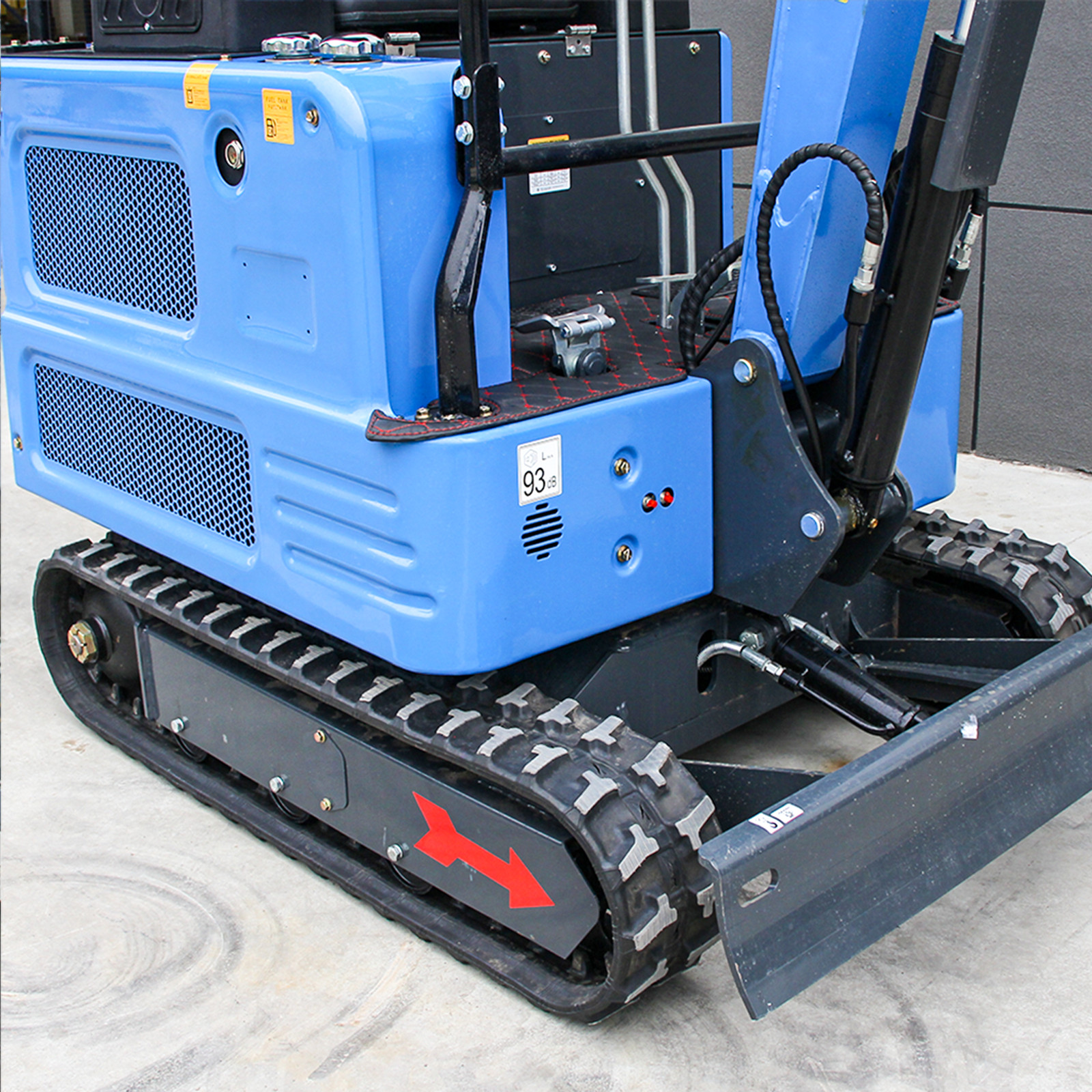 1.8 Ton Mini Excavator 4000lbs KUBOTA Twin Cylinder Diesel Engine Crawler Digger
