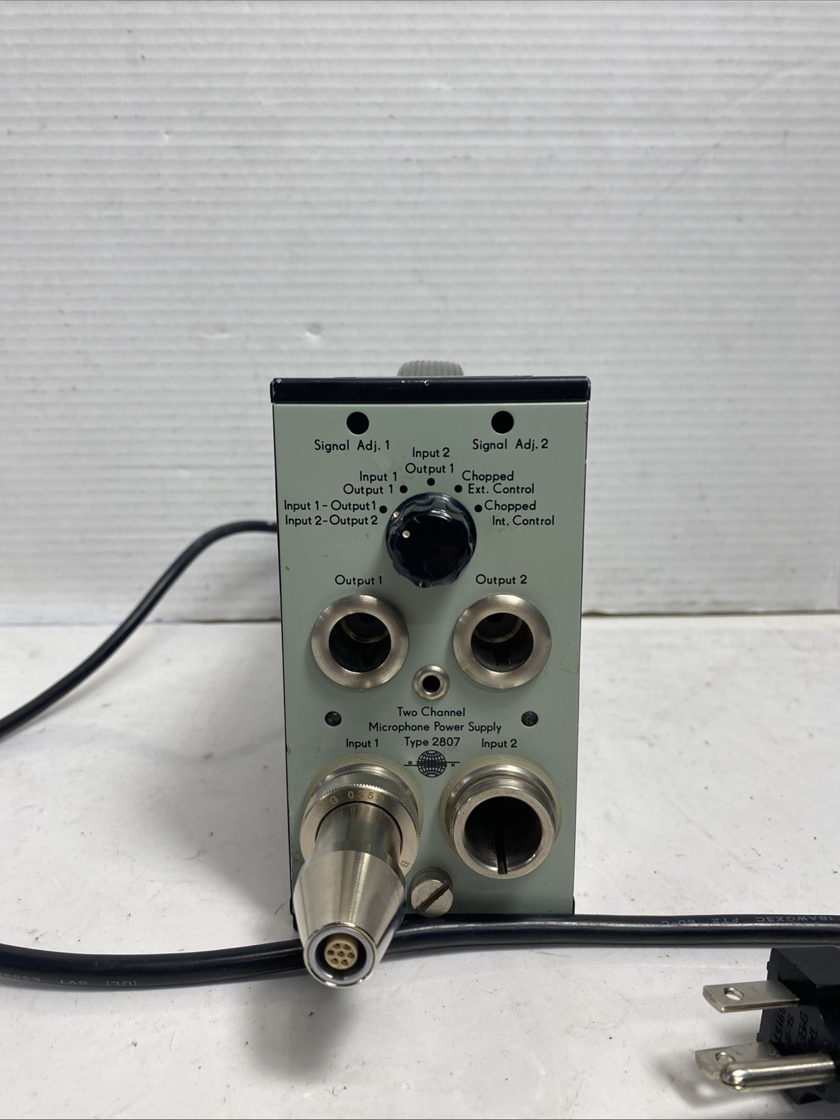 Bruel & Kjaer 2807 Two Channel Microphone Power Supply