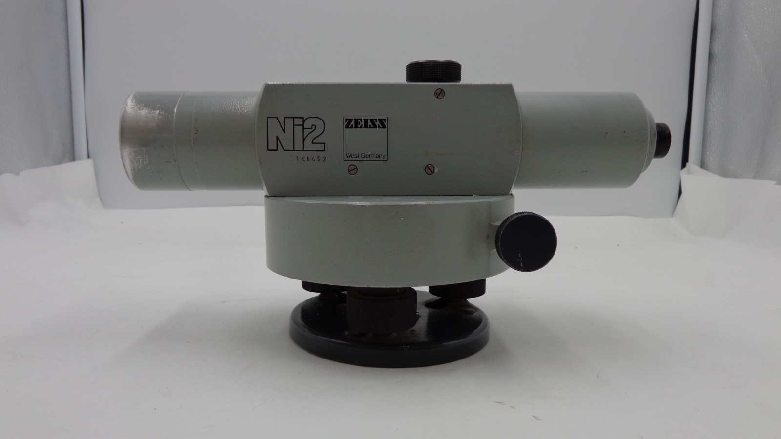 CARL ZEISS Ni2 TRANSIT AUTO LEVEL 32X WITH ORIGINAL HARDCASE. Serial # 148492