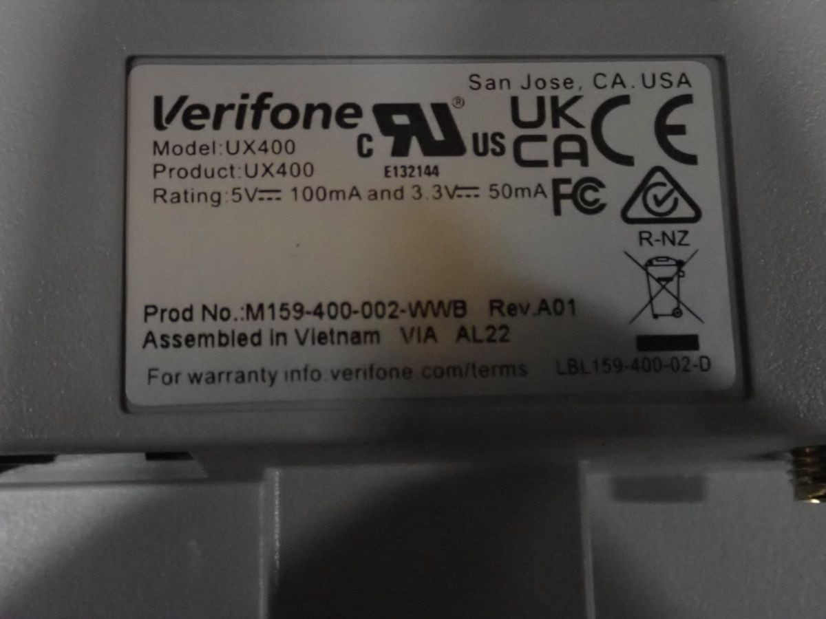 VERIFONE UX400 Contactless Card Reader w/Accessories, W/O Sensor