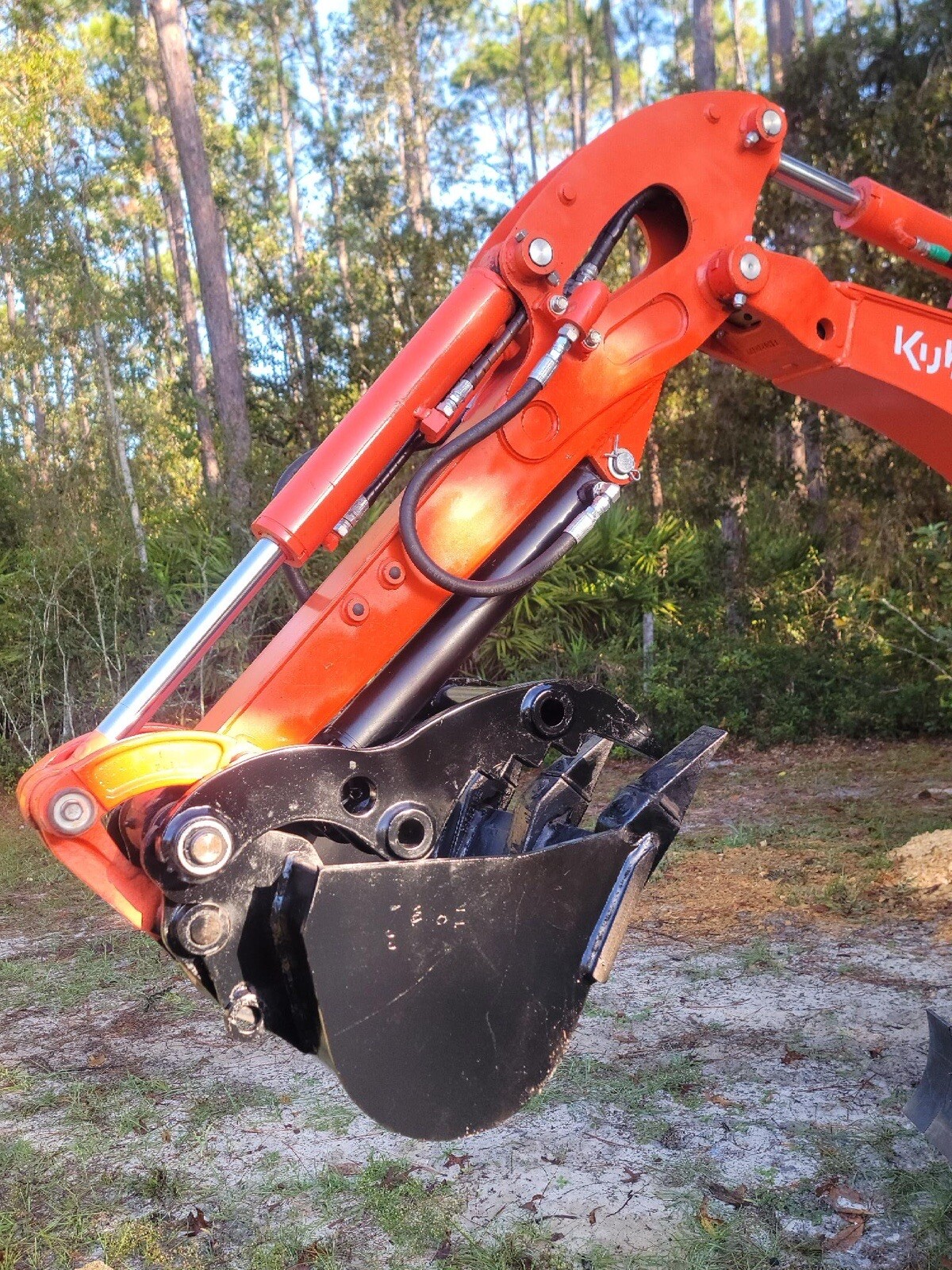 KUBOTA KX018 U15 U17 U20 PIN ON HYDRAULIC MINI EXCAVATOR THUMB