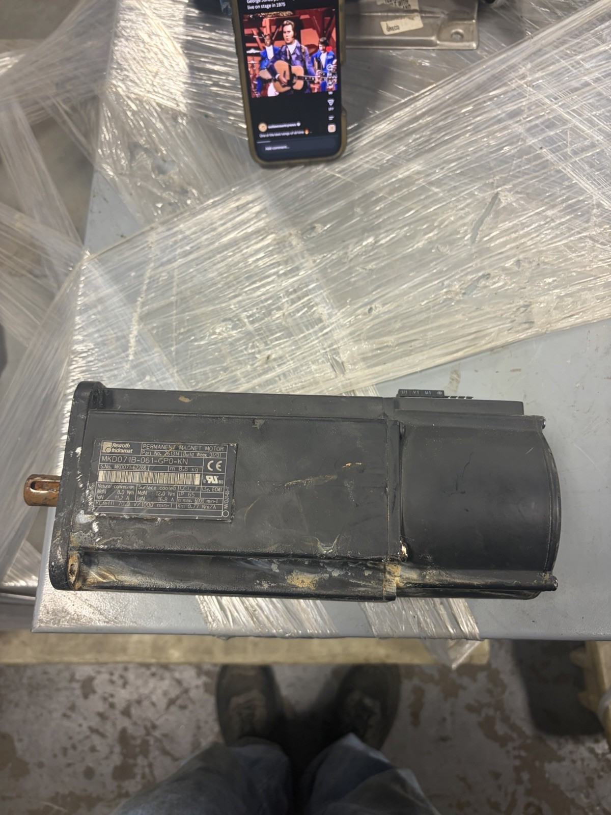 Rexroth Indramat MKD071B-061-GP0-KN Servo Motor USED