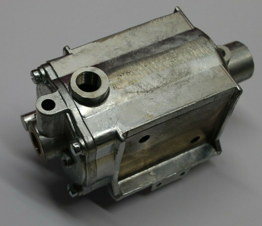 New John Deere Model E Magneto Housing With End Cover Gas Engine Motor Hit Miss