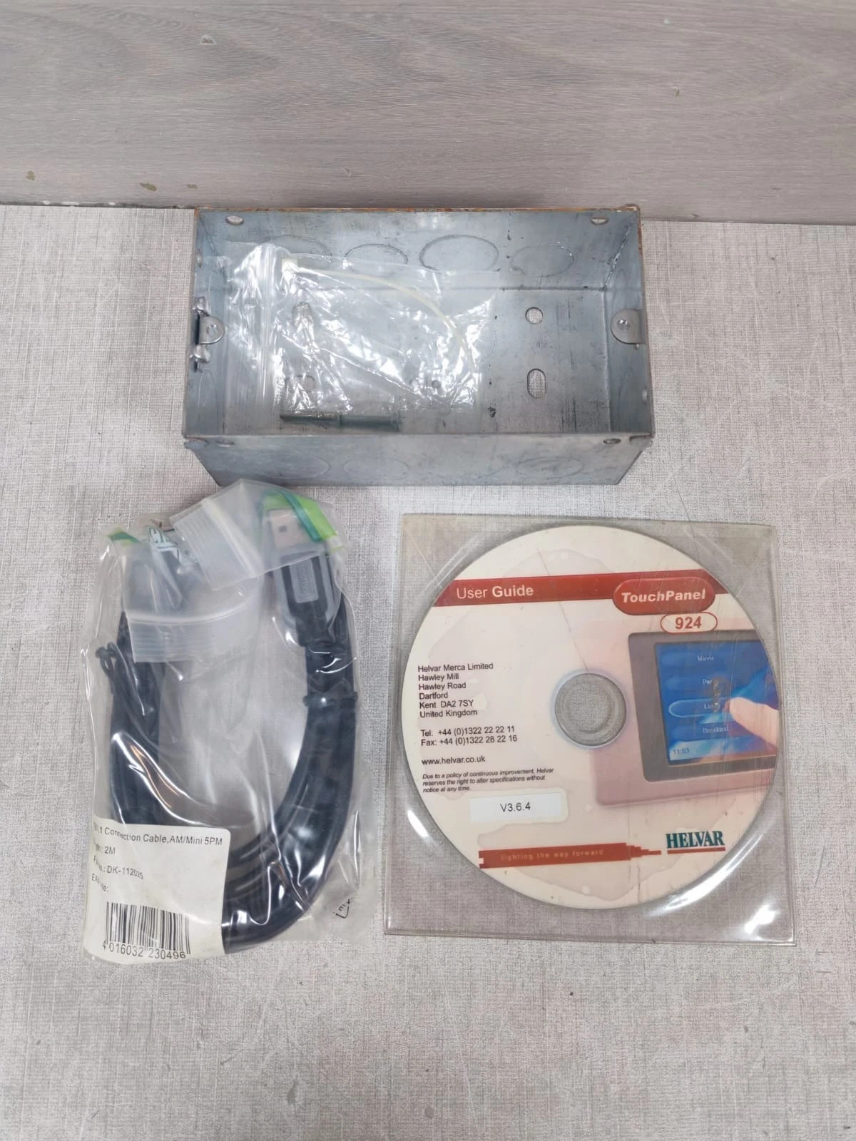 HELVAR 9240 Touch Panel S/W V3.6.5 NEW WITH FILTHY BOX White