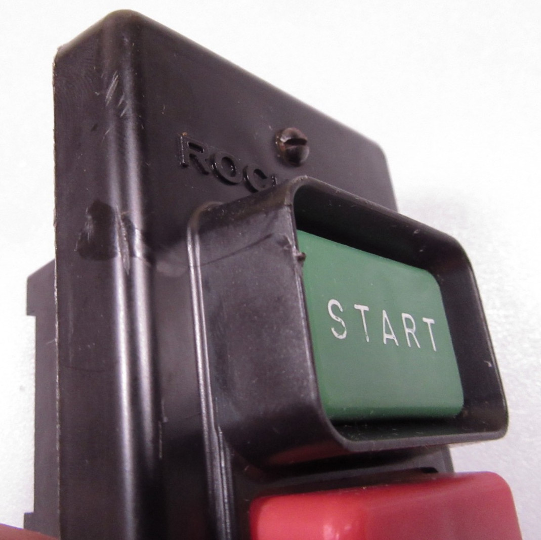 Furnas Push Button Assembly 12BA21T Motor Starter Start/Stop Switch Rockwell