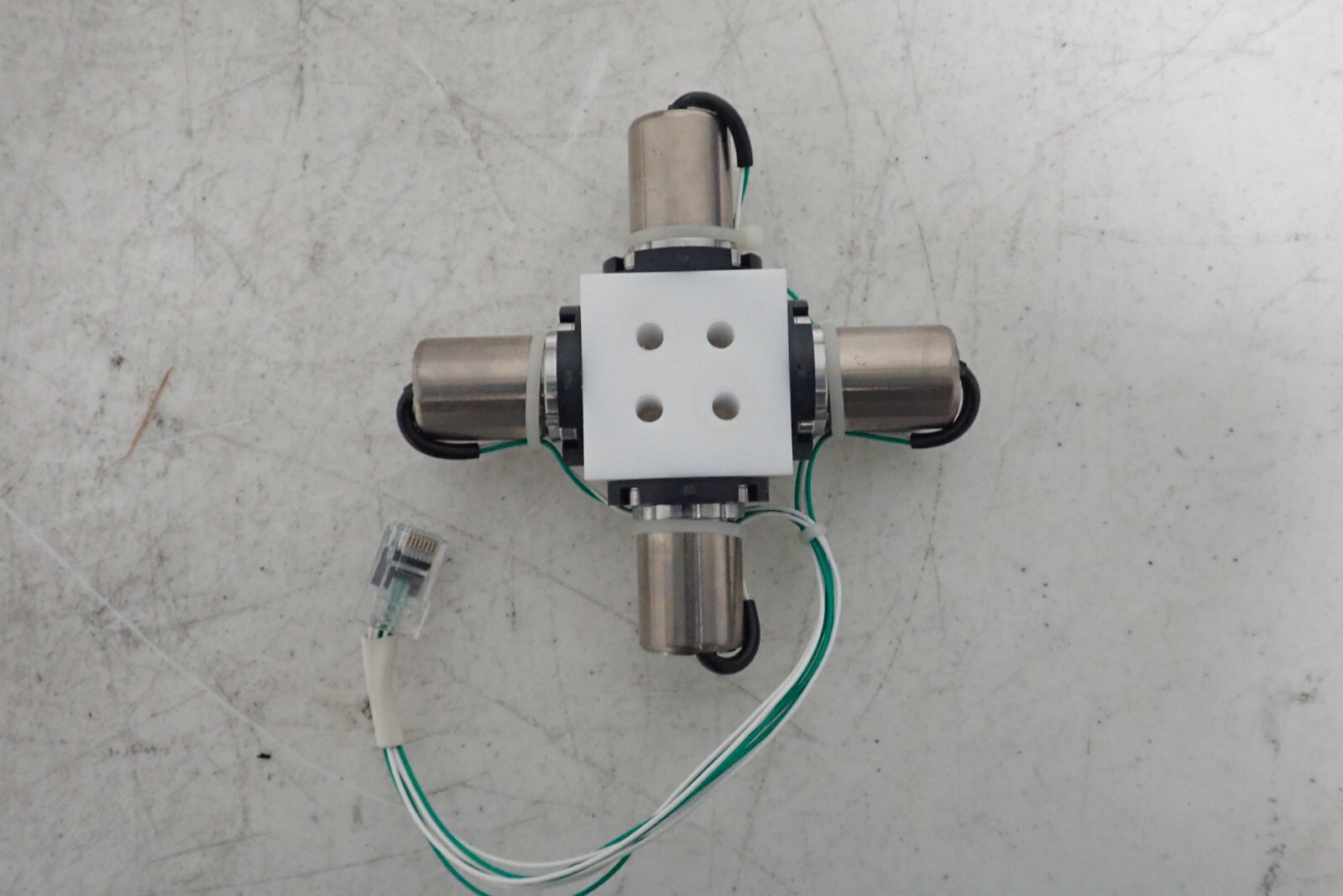 Agilent MCGV 1100 Multi-Channel Gradient Valve for the G1311A Quaternary Pump