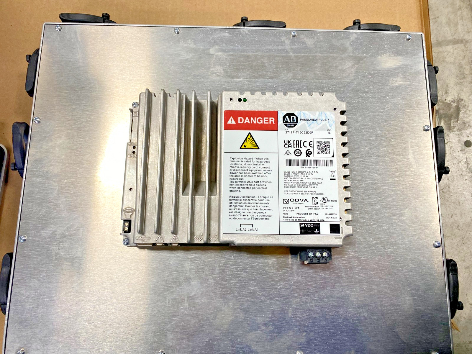 ROCKWELL AUTOMATION: HMI PANELVIEW 7 PERFORMANCE 15″; 2711P-T15C22D9P