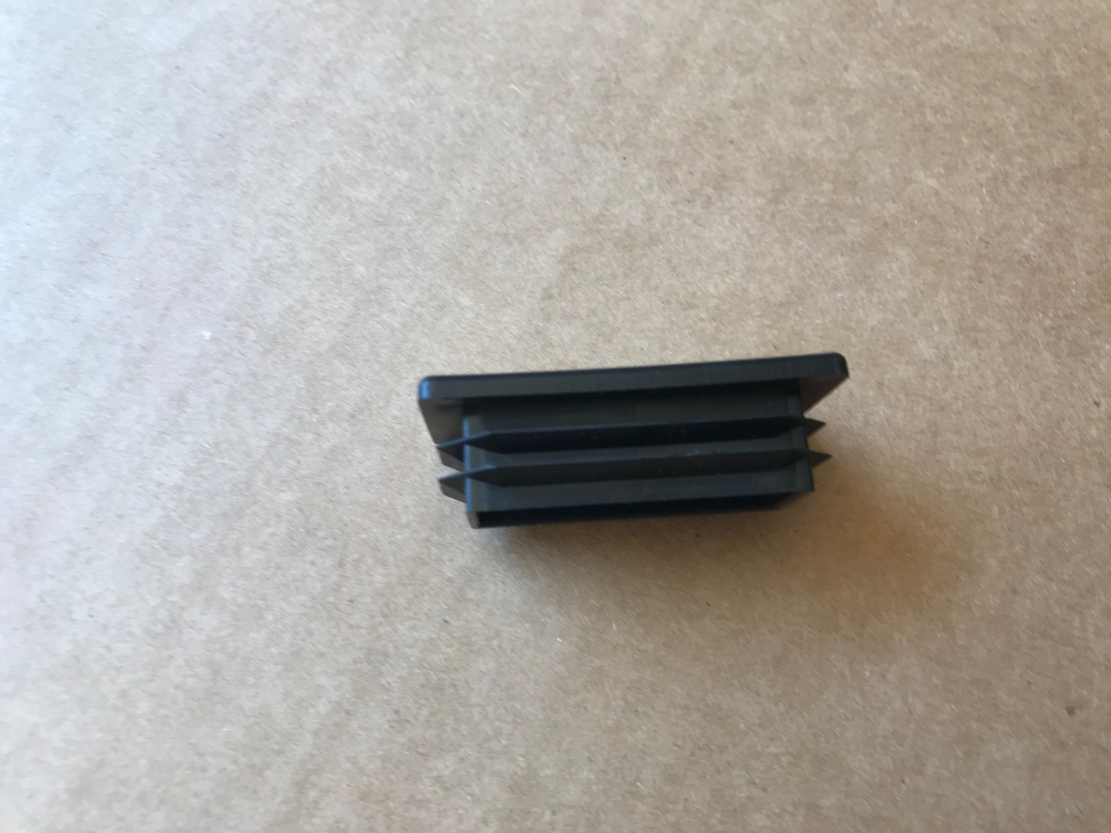 4 Pack – 1″x2″ Tubing Plastic Plug End Cap Rectangular Rectangle 2×1 1×2 Black