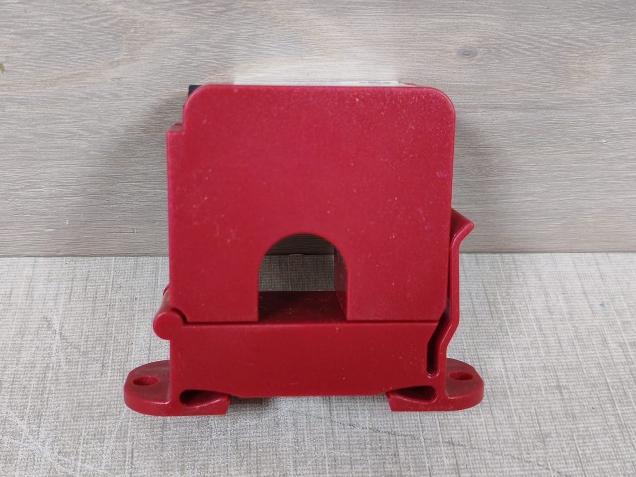 LOT 2 PCS HONEYWELL CP-C-A Current Switches – Solid and Split Core