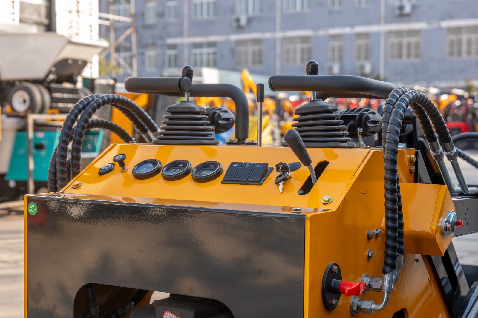 Mini Crawler Track Skid Steer Loader with EPA in Stock