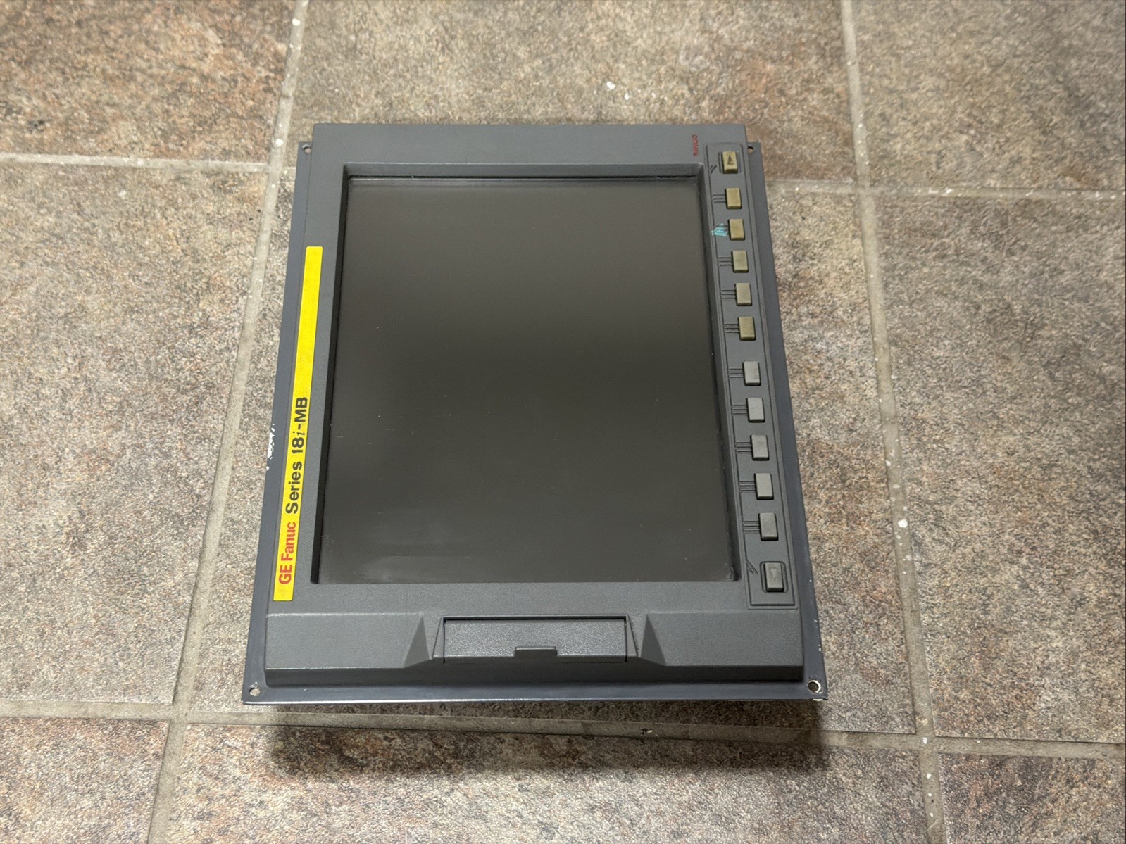 FANUC A02B-0281-C071 FA-LCD Unit 10.4” Operator Screen A20B-8100-0820 WARRANTY