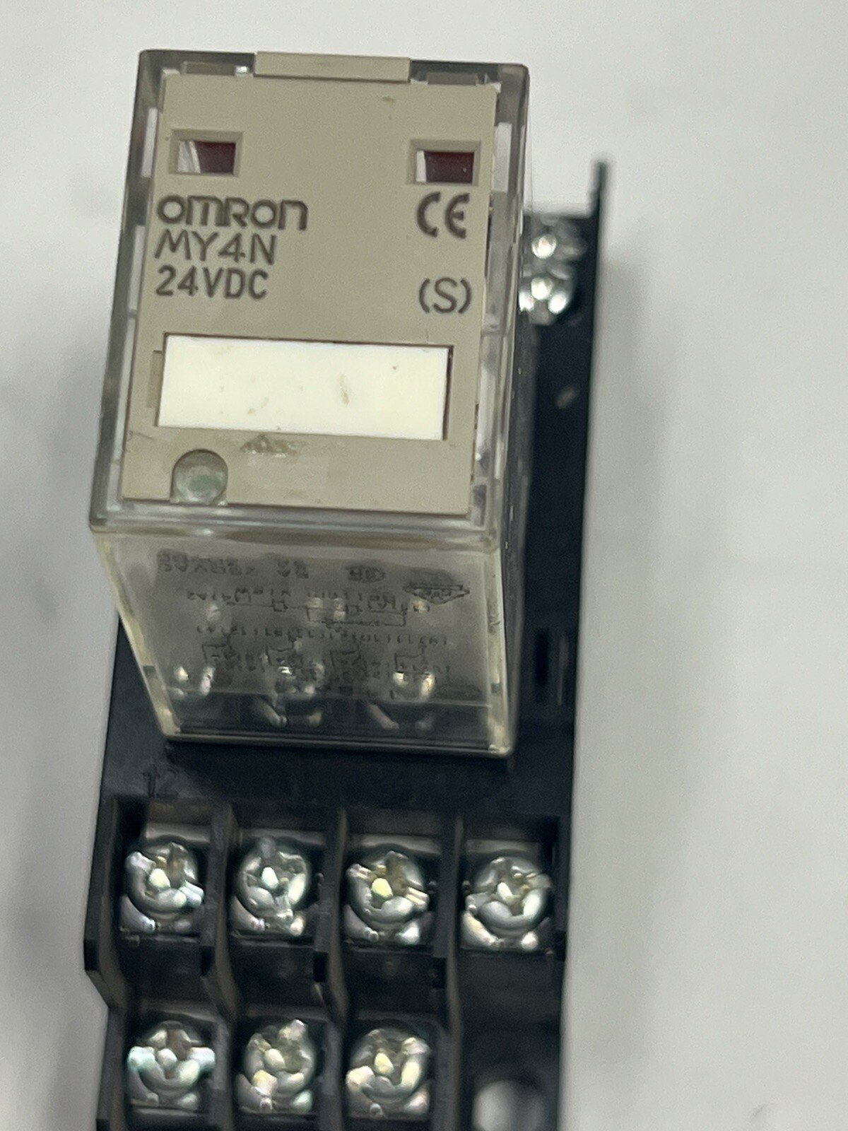 (1) Omron MY4N 24VDC Cube Relay with Socket Base 2046YF