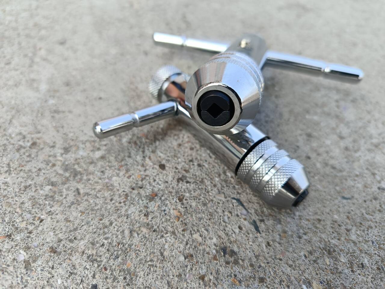 US Stock 2Pcs Ratchet T Handle Tap Wrench, Adjustable Bar Holder Ratcheting Tap