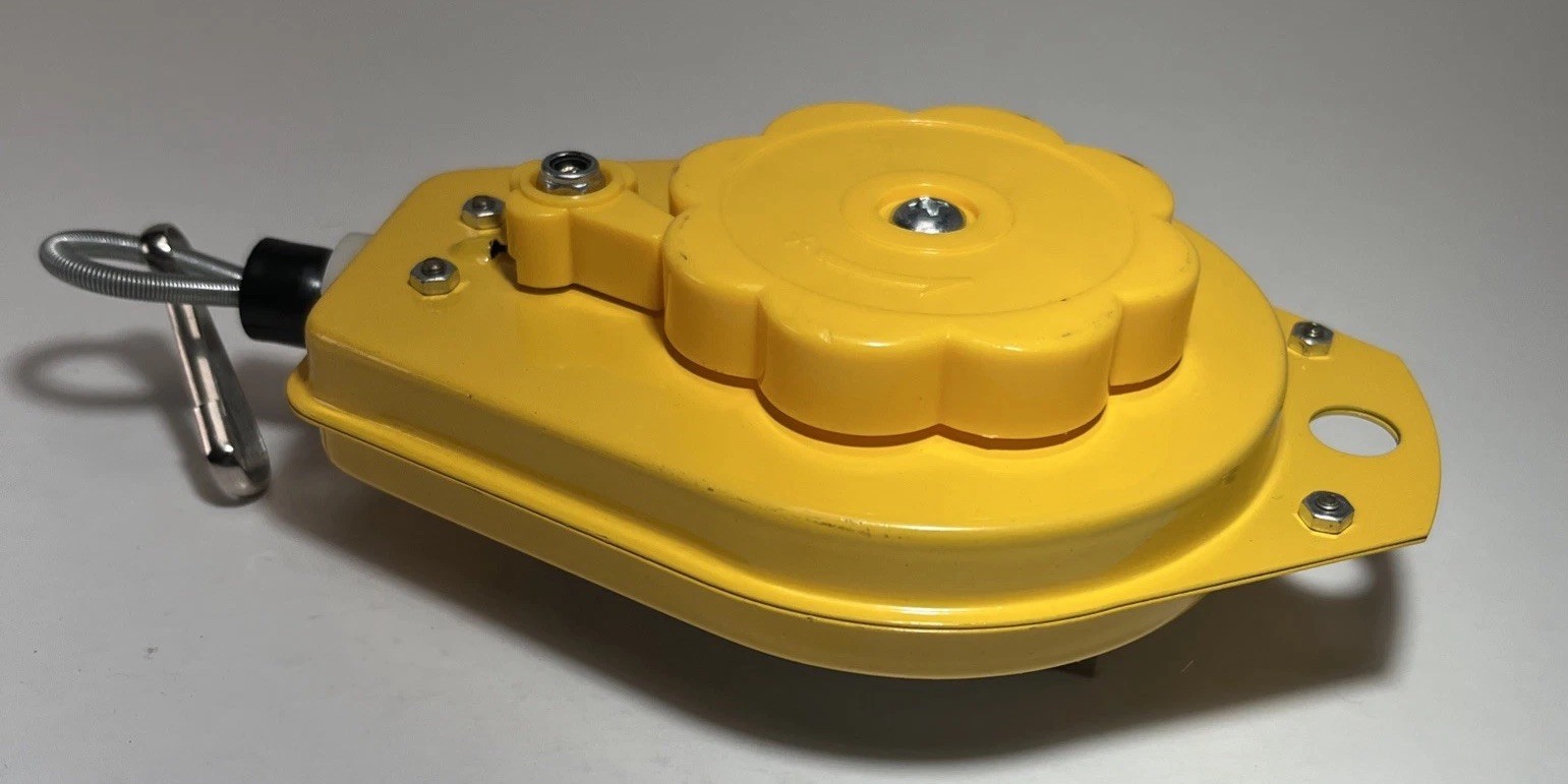 Spring Tool Balancer Retractable 0.5-1.5kg (MCT-602-B) used