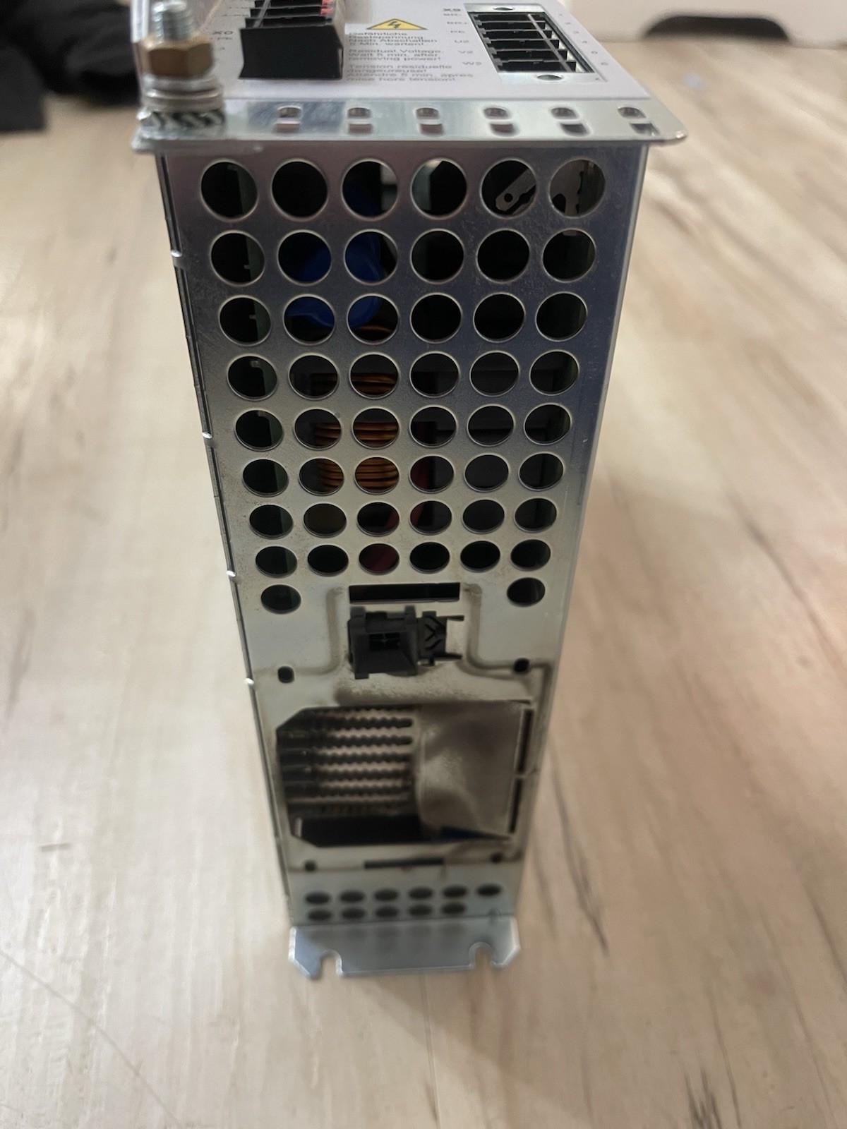 Kollmorgen S72402-NANANA-NA-030 3-Phase Servo Drive