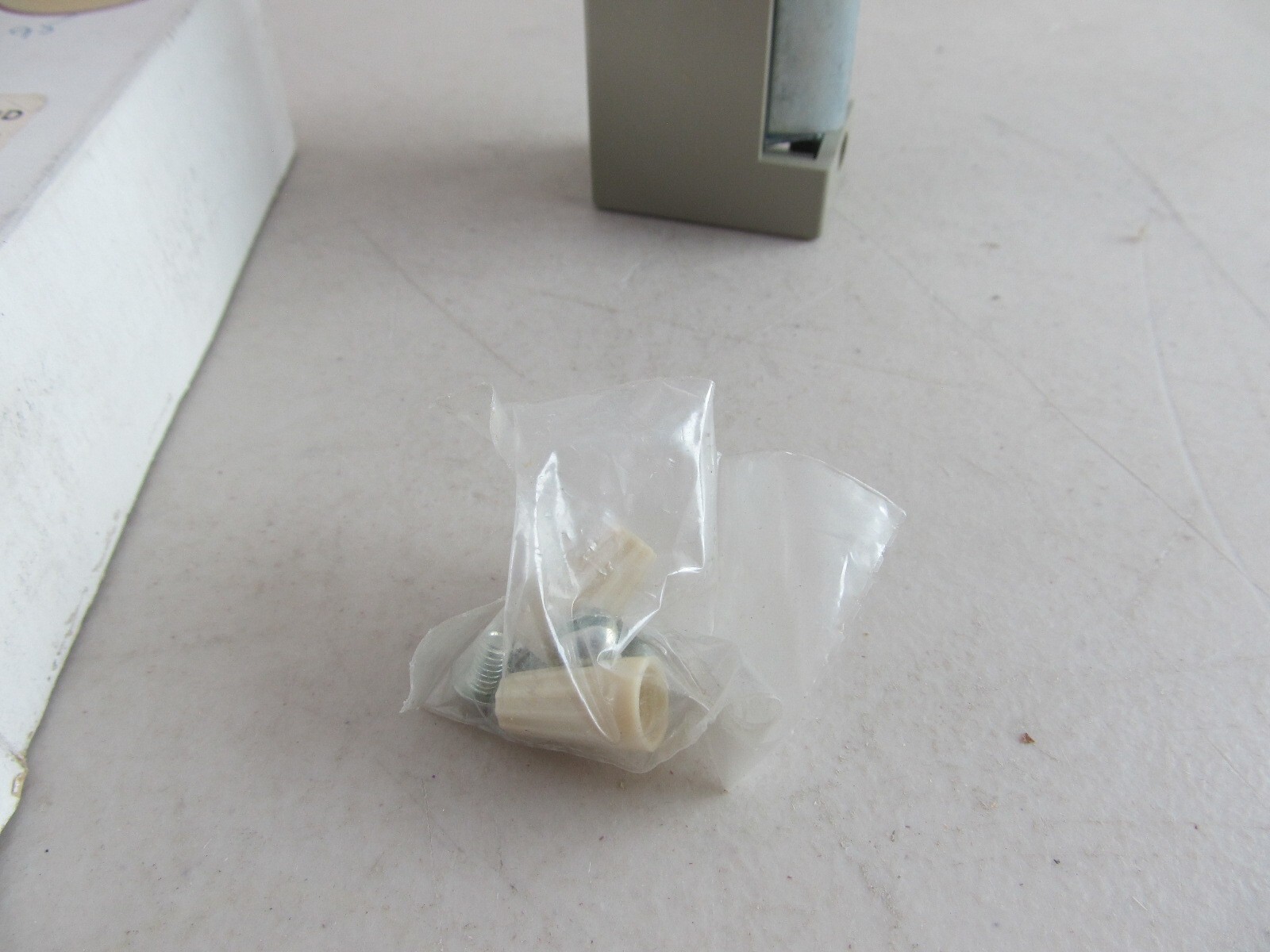 ELECTRIC DOOR OPENER STRIKE SOLENOID TRINE MODEL 003 Narrow Rim 24VAC New