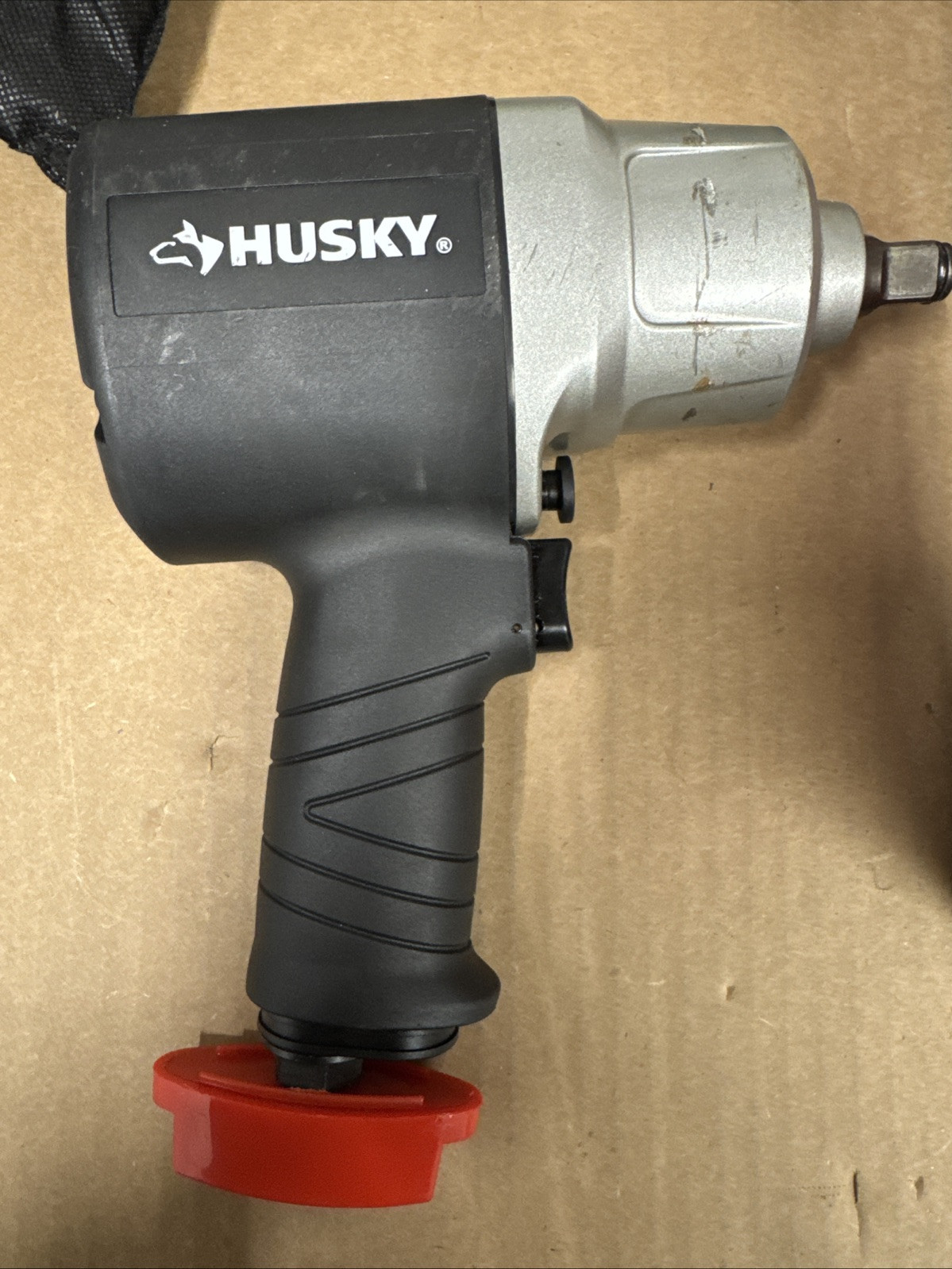 Husky 800 ft./lbs. 1/2 in. Impact Wrench