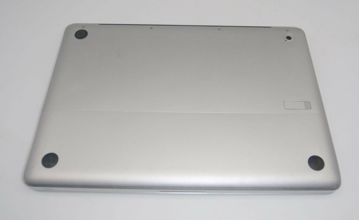 Apple MacBook