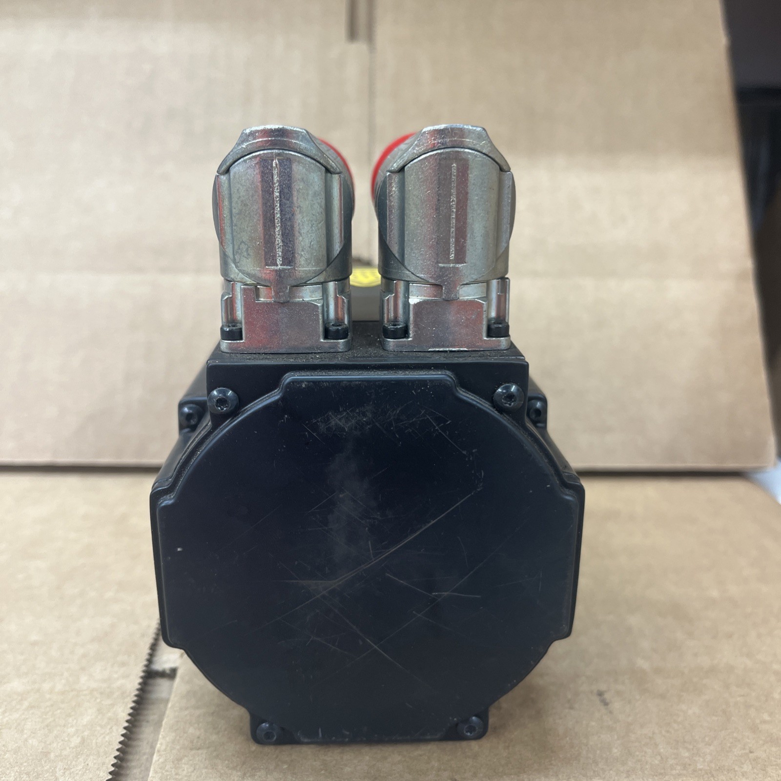 Kollmorgen AKM41E-ANCNAAOO Servo Motor NEW NO BOX