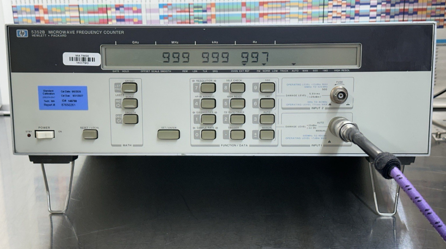 HP Agilent 5352B 40 GHz Microwave Frequency Counter Opt 010 — Calibrated —