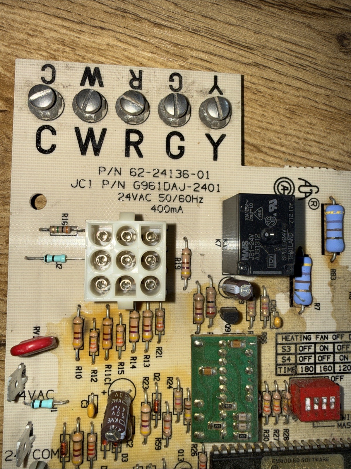 Rheem/Ruud 62-24136-01 Furnace Control Circuit Board G961DAJ-2401