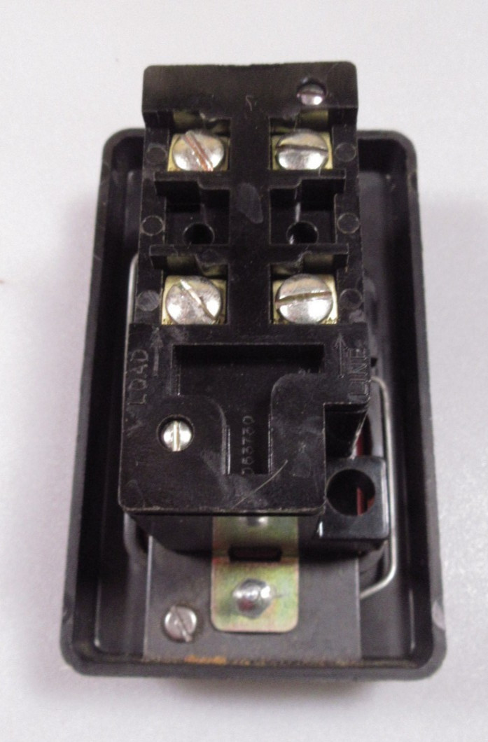 Furnas Push Button Assembly 12BA21T Motor Starter Start/Stop Switch Rockwell