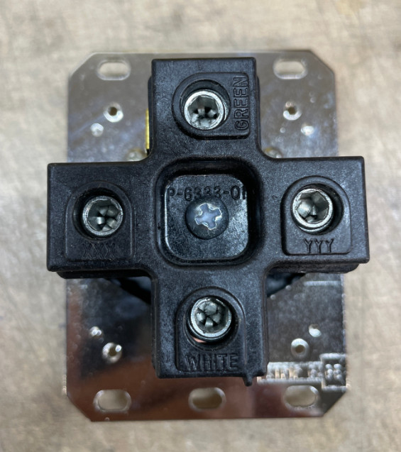 Hubbell HBL9450A Straight Blade Device Receptacle 50A 125/250V 3-Pole 4-Wire