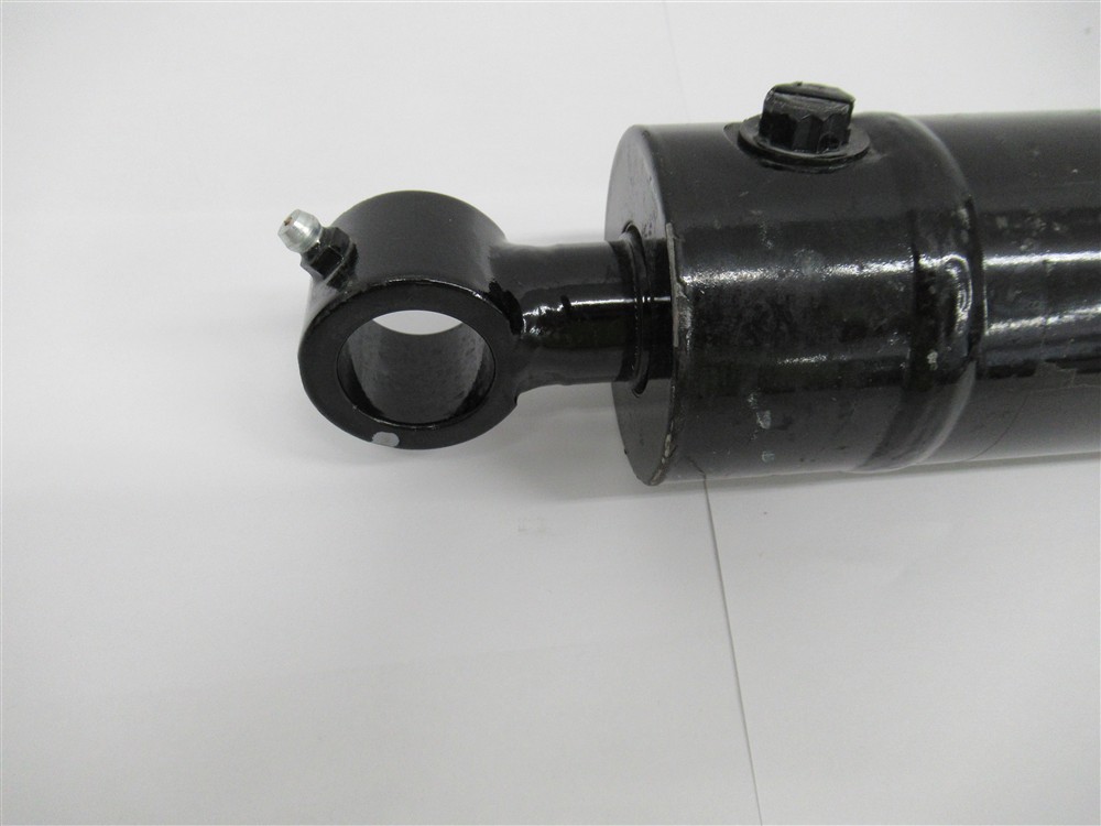 Ventrac 23.0156, 2-1/4″ x 7″ Lift Hydraulic Cylinder