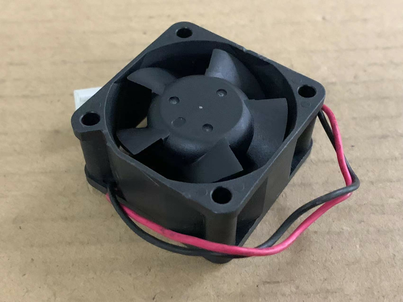 Delta EFB0405LD fan 5V 0.16A 40*40*20mm 2Pin