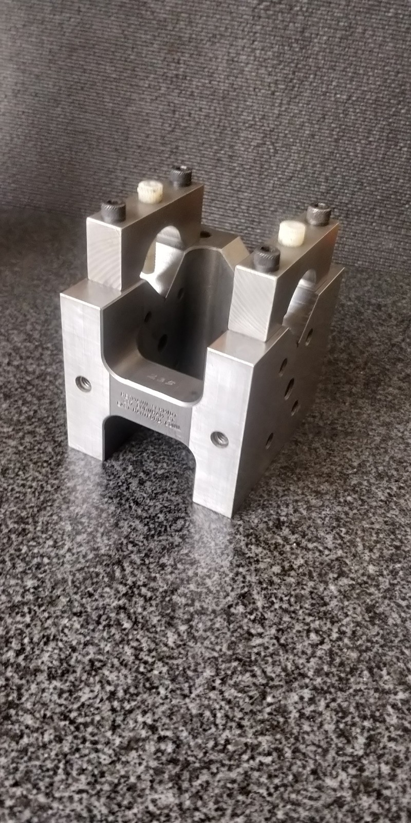 HERMANN SCHMIDT MCV CUBE ~ Master reference 3″ x 3-1/4″ x 3-3/4″ V block