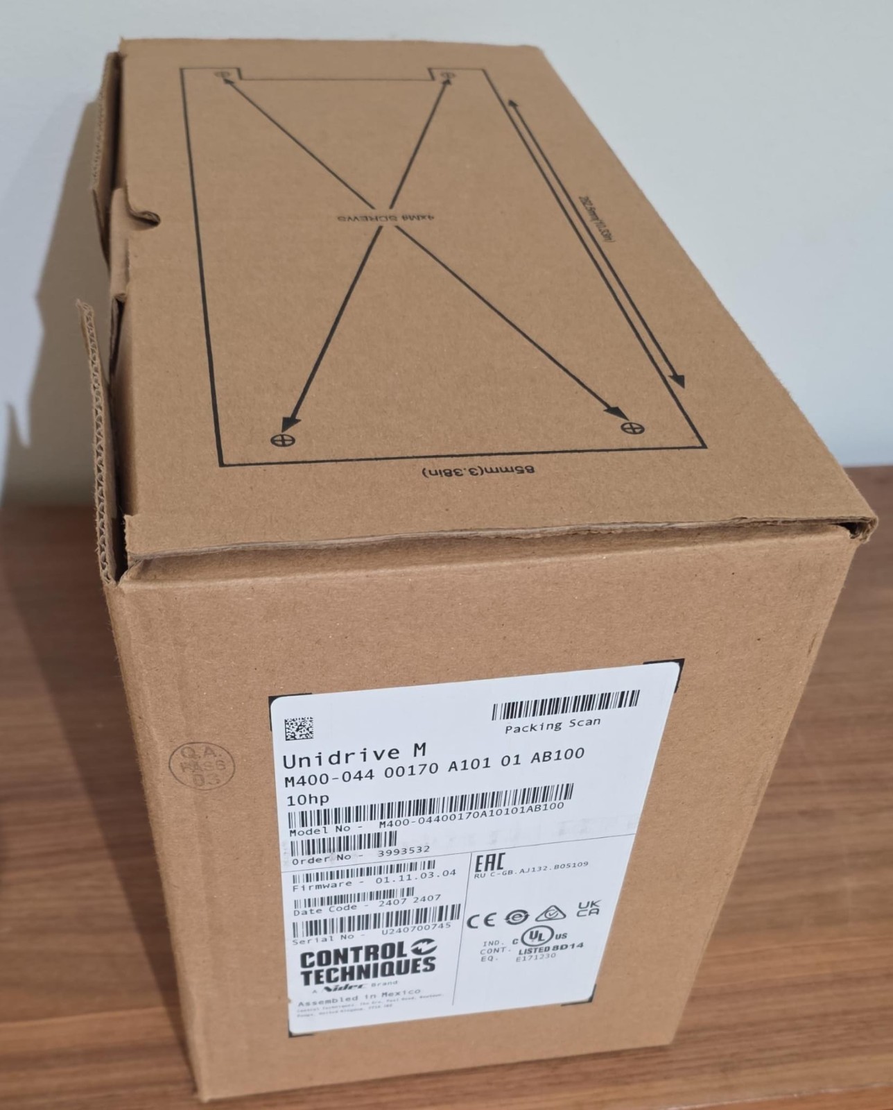 UNIDRIVE CONTROL TECHNIQUES M M400-044-00170 A101 01 AB100 10hp (NEW)